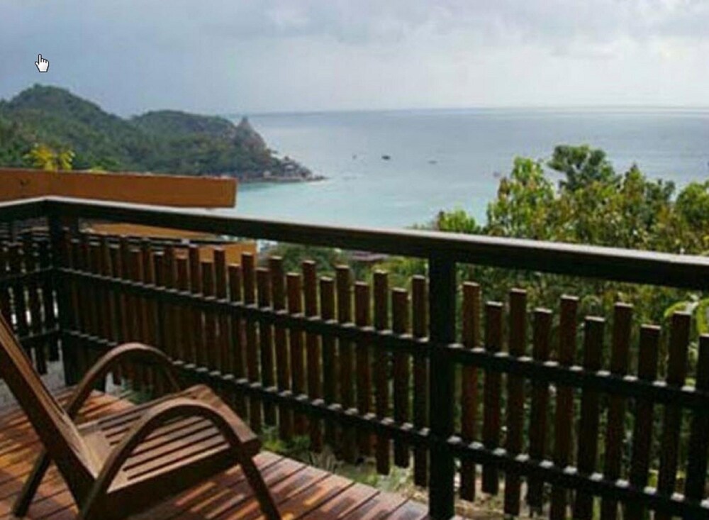 Chintakiri Resort Koh Tao 7/50
