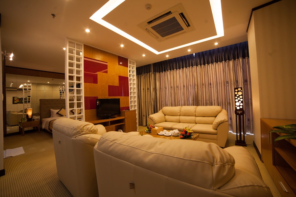 Da Nang Petro Hotel 30/71