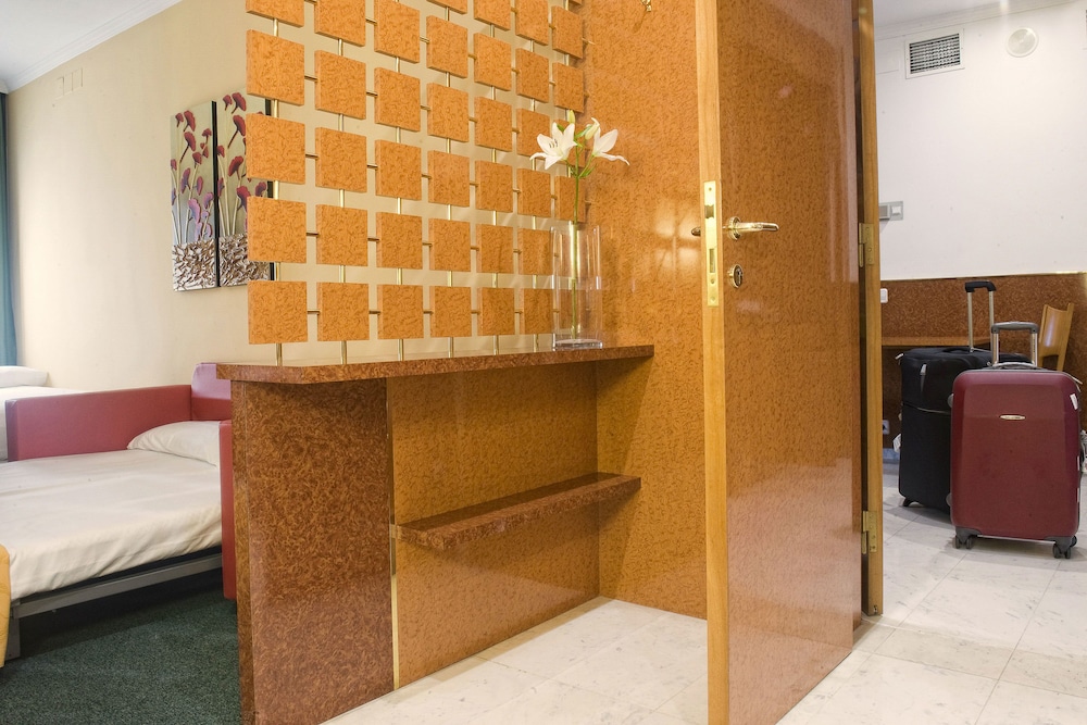 Acacia Suite 6/41