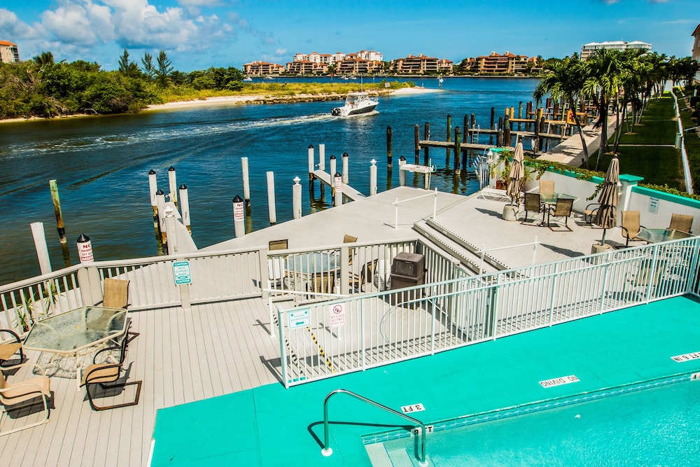 The Boat House Marco Island 27/59