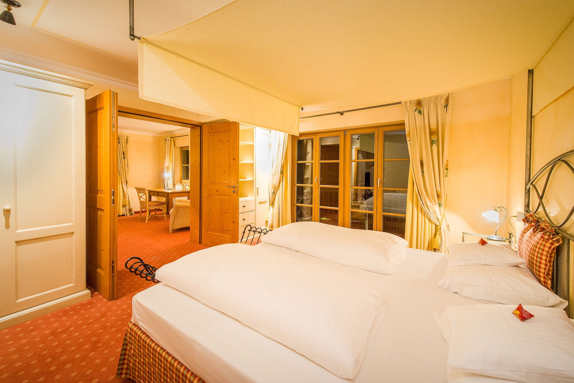 MAISONETTE, SUITE, BALCONY