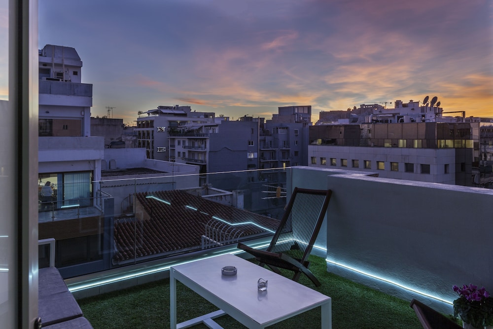 The Athenians Modern Apartments 43/50