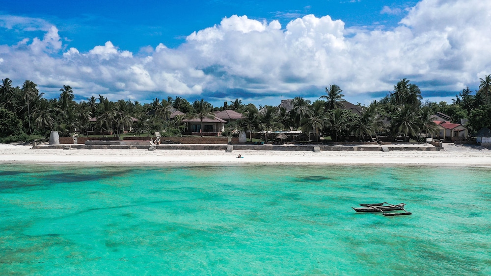Mandarin Resort 58/60