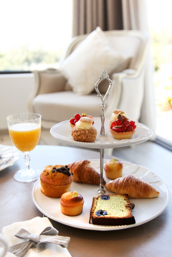 Hostellerie Du Moulin Des Oliviers 38/49