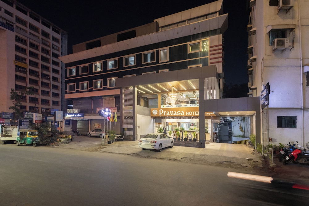 Capital O 33294 Hotel Sapphire Regency (Ex. Sapphire Regency) 38/50