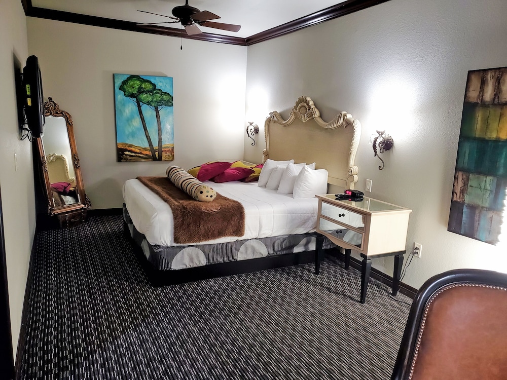 Hawthorn Suites by Wyndham Lubbock 38/92