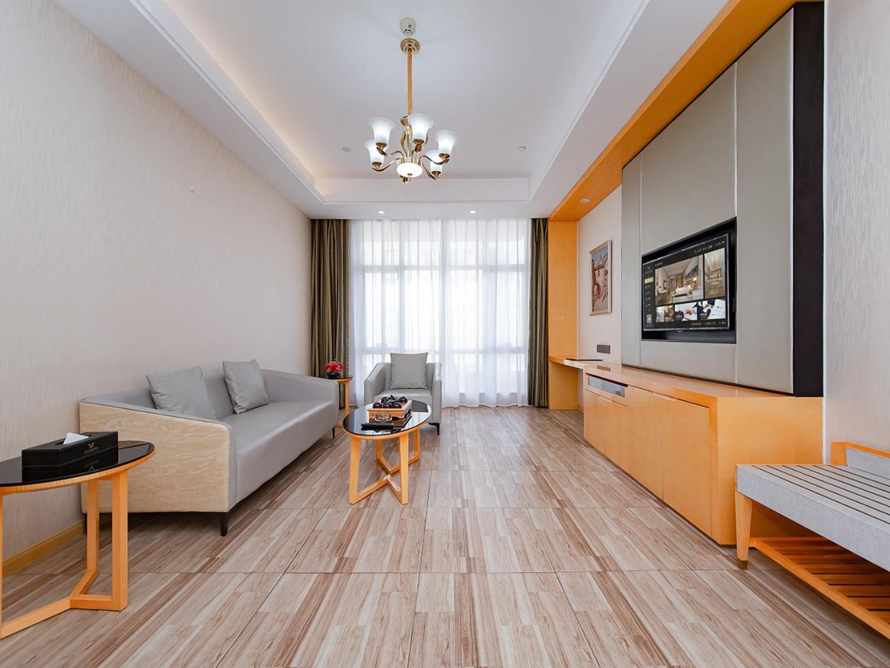 Vienna International Hotel (Jingzhou Xintiandi) 31/50