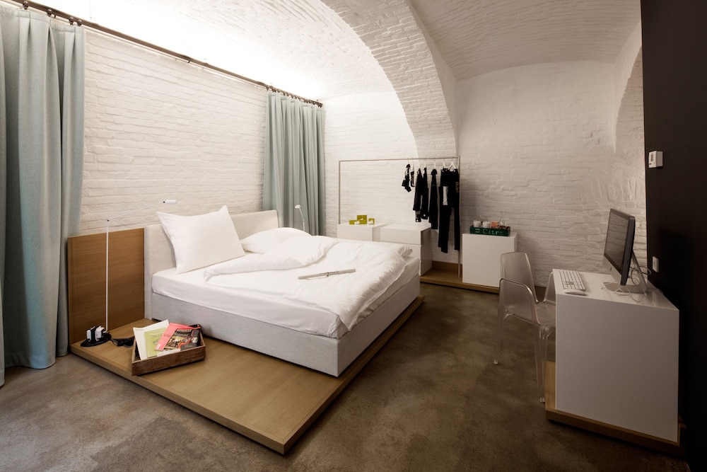 Gratzlhotel Belvedere 11/53