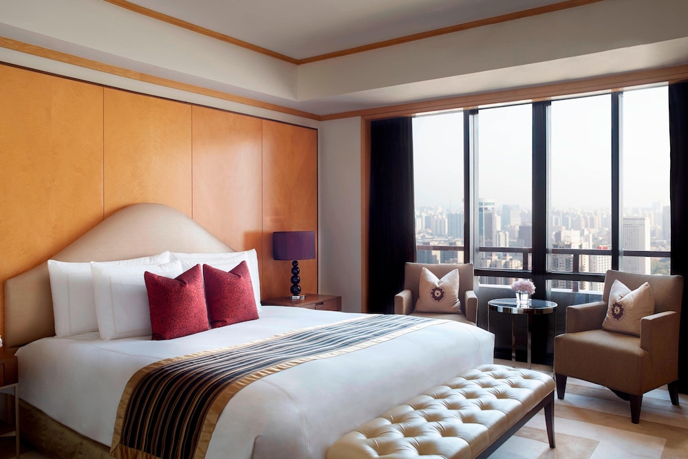 2 Bedrooms, Penthouse Suite