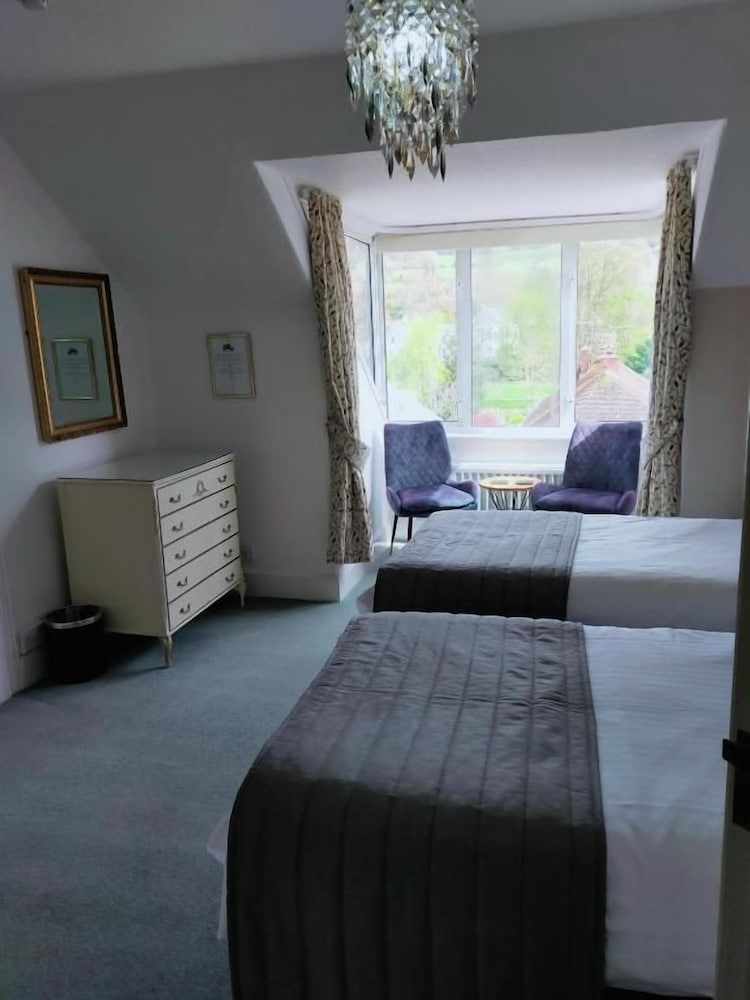 The Groveside Guest House 21/48