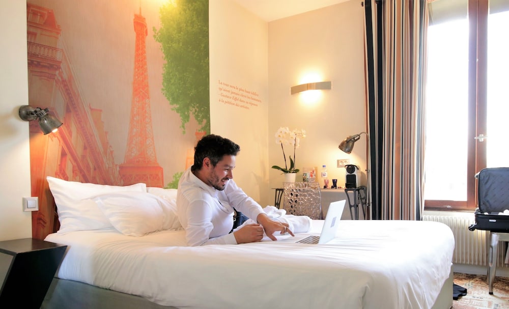 Hotel Alpha Paris Tour Eiffel 34/69
