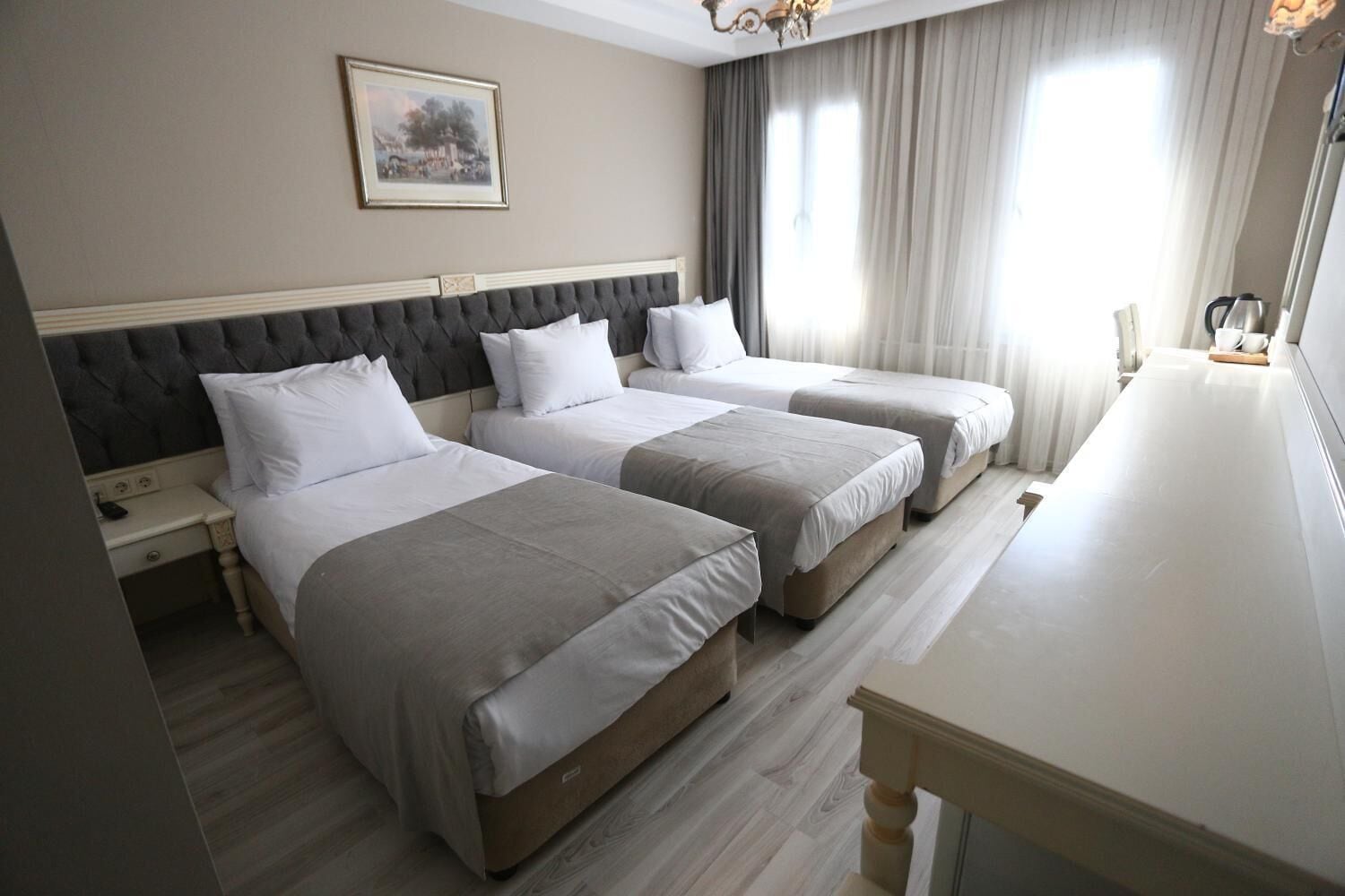 ROOM, TRIPLE, 3 BEDS