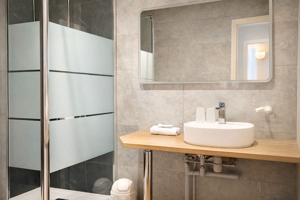 Logis Hotel Le Majestic 46/48