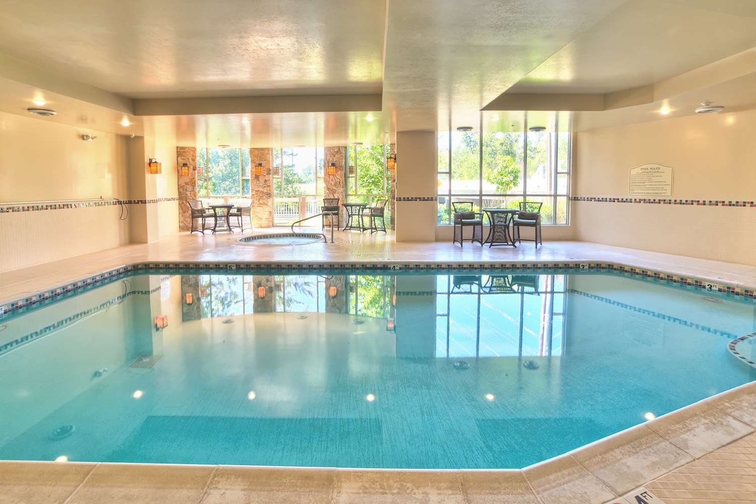 swimming pool spa