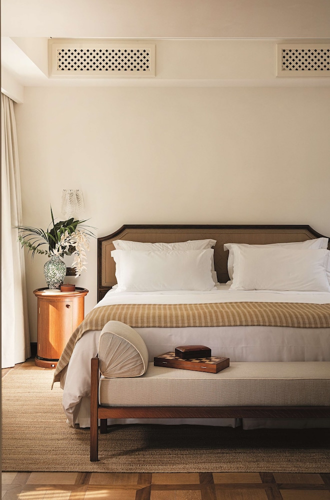 Ava, Garden, Suite, King Bed, Sea View, Terrace