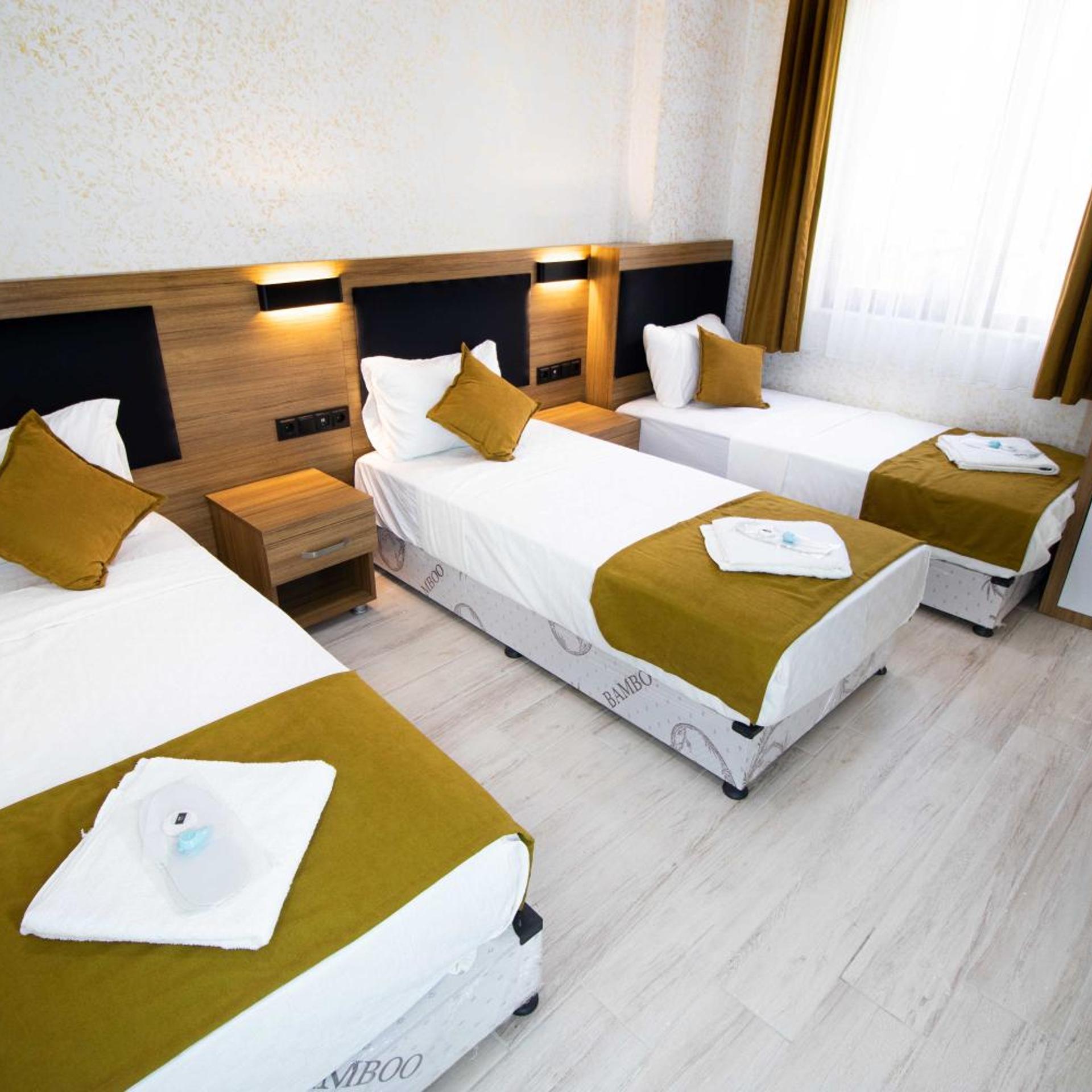 Room, Triple, Private Bathroom