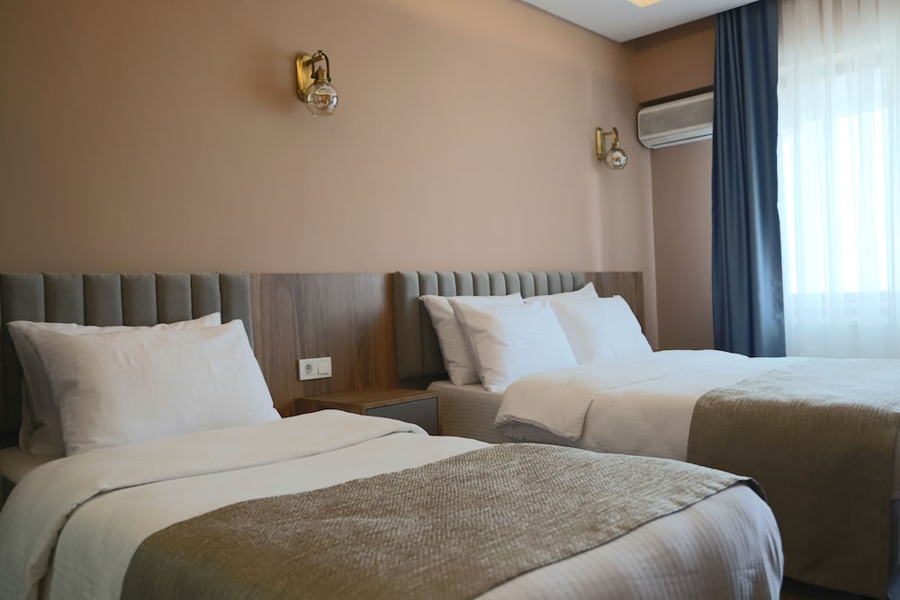 Otel 57 12/50