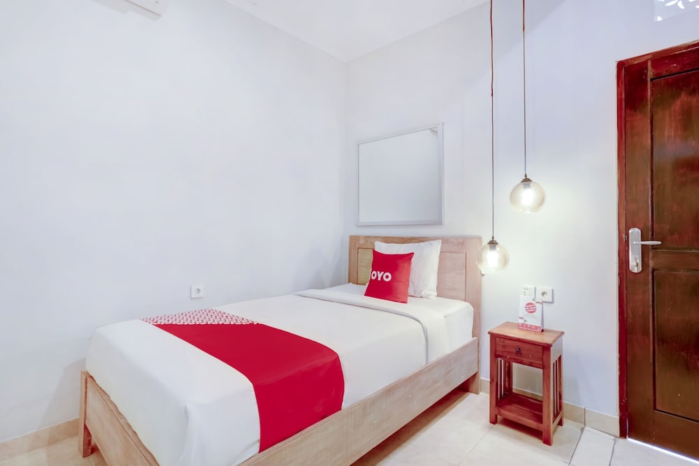 OYO 90022 Puri Kramas Canggu 13/17