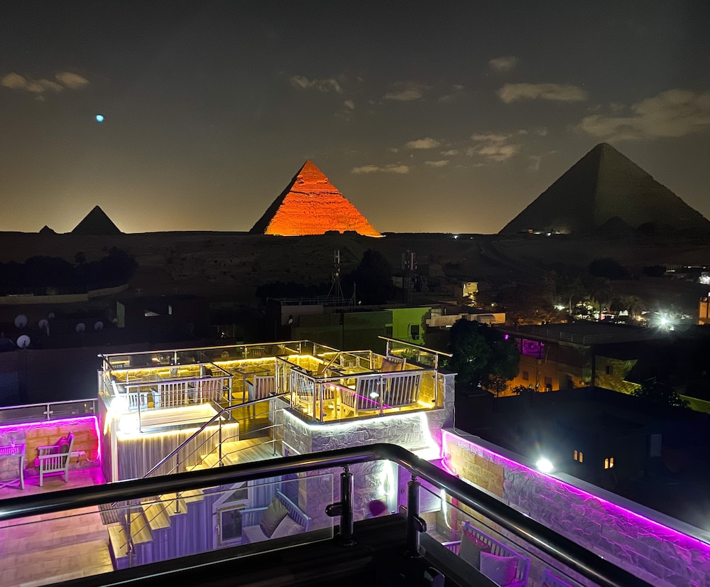 Best View Pyramids Hotel 4/74