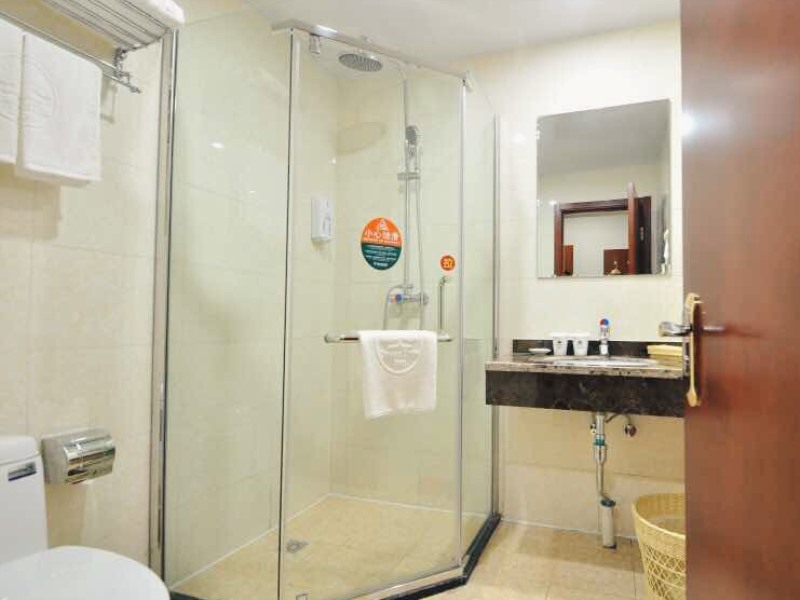 GreenTree Inn Hefei Yangtze River West Road Science Avenue Subway Station Express Hotel 50/50