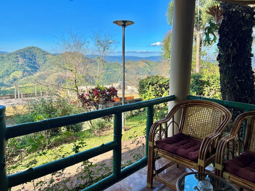 Mae Salong Villa 26/50