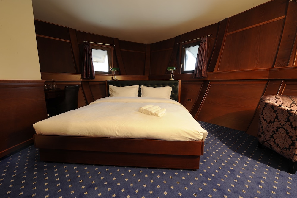 Senigallia Hotel 13/50