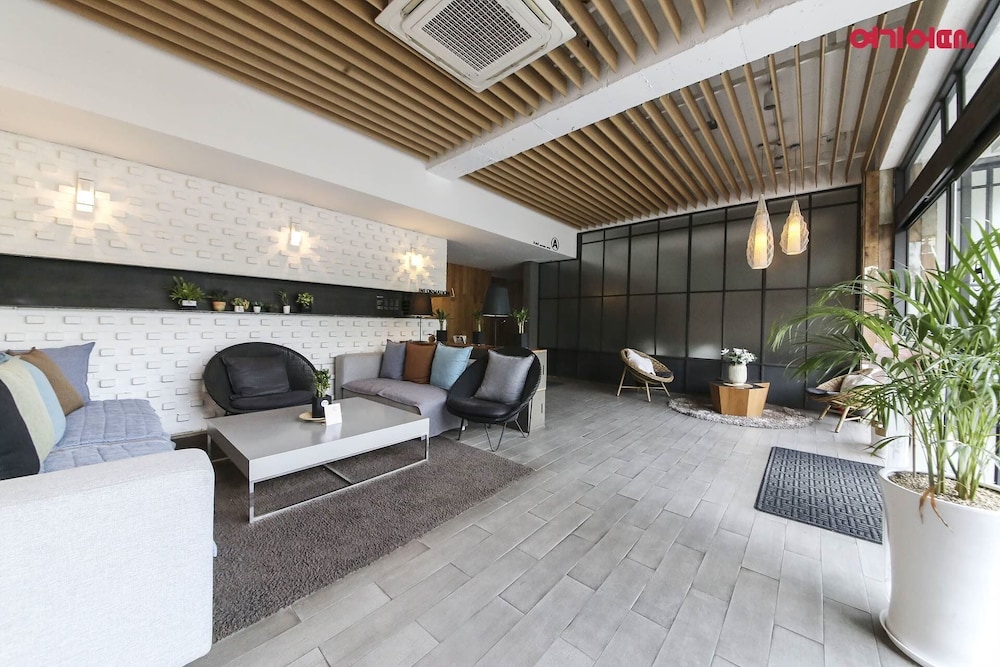Ami Boutique Hotel 8/50