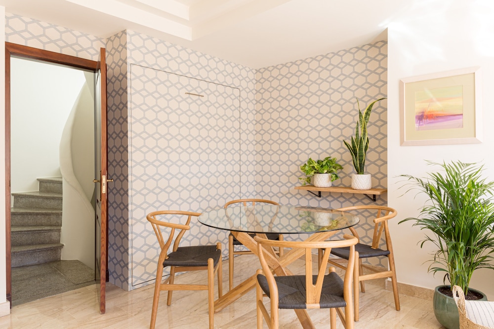 Apartamentos Puerta Catedral Sevilla 47/58