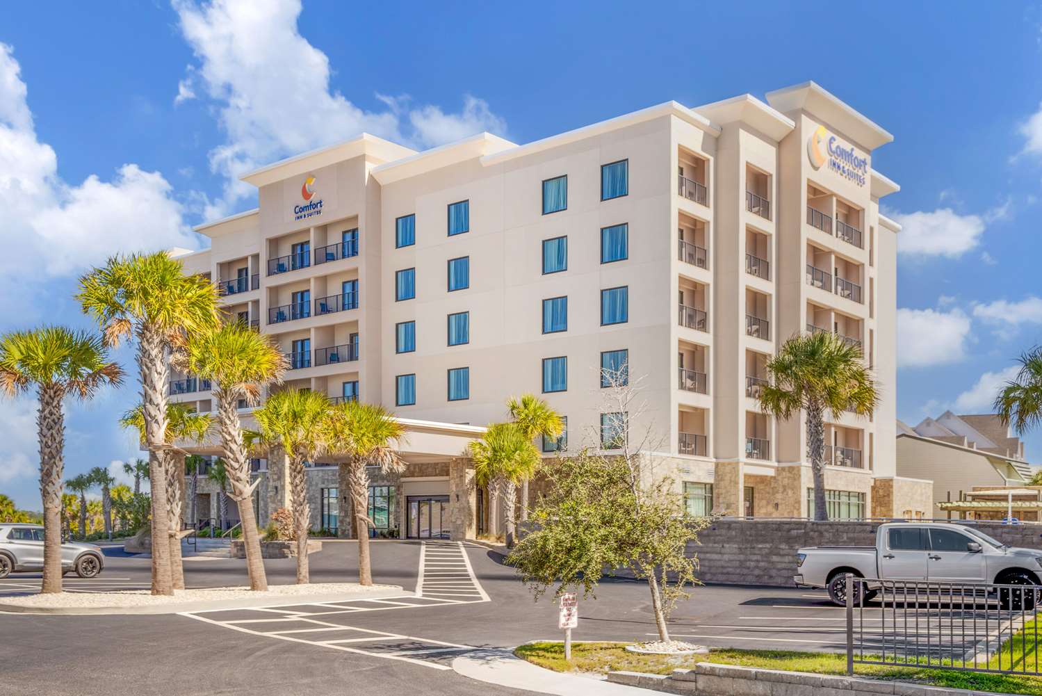 Comfort Inn and Suites Gulf Shores East Beach Near Gulf State Park 38/41