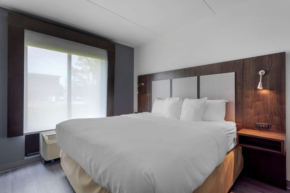 Comfort Suites Mount Juliet 13/57