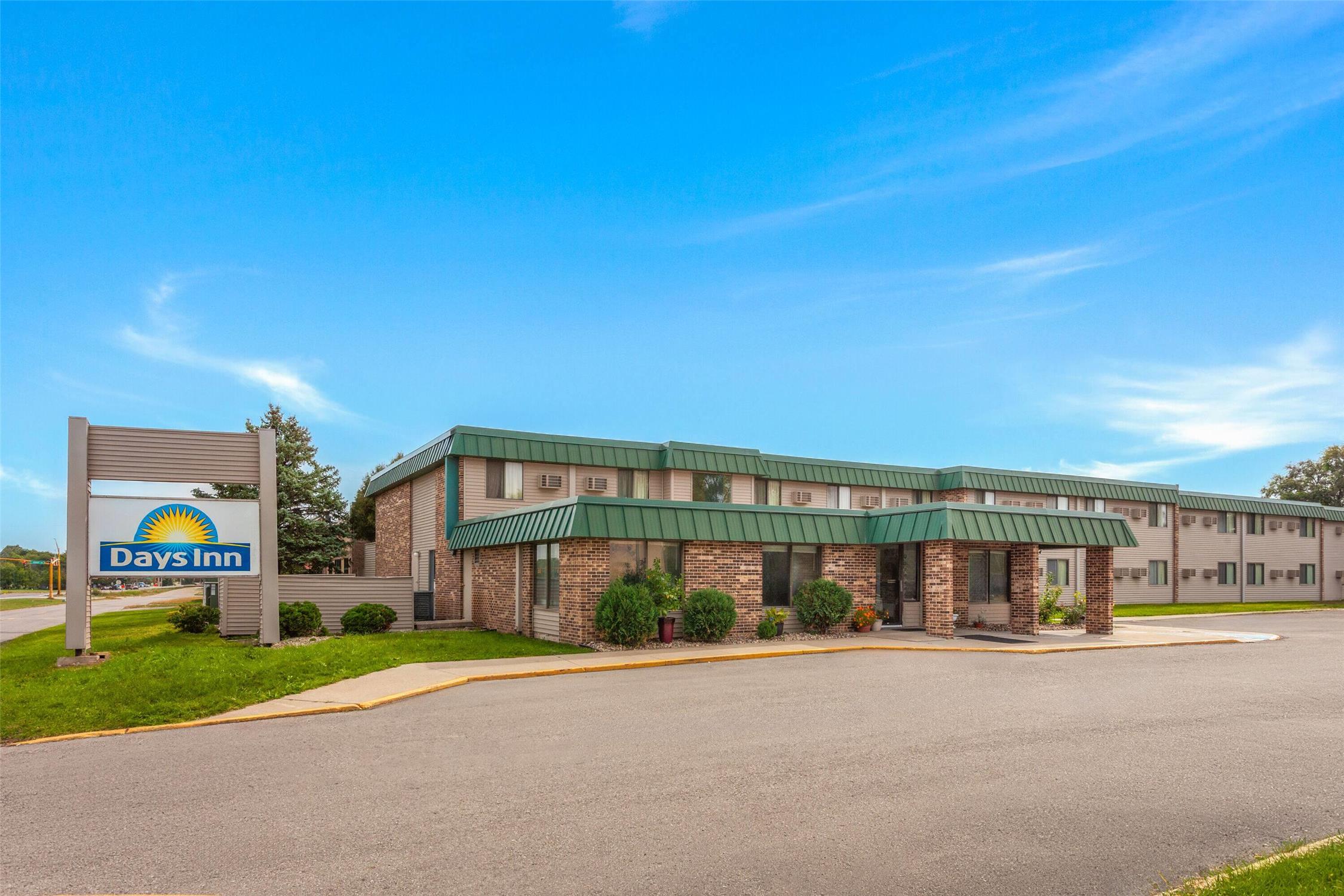 Days Inn by Wyndham Mason City 1/14
