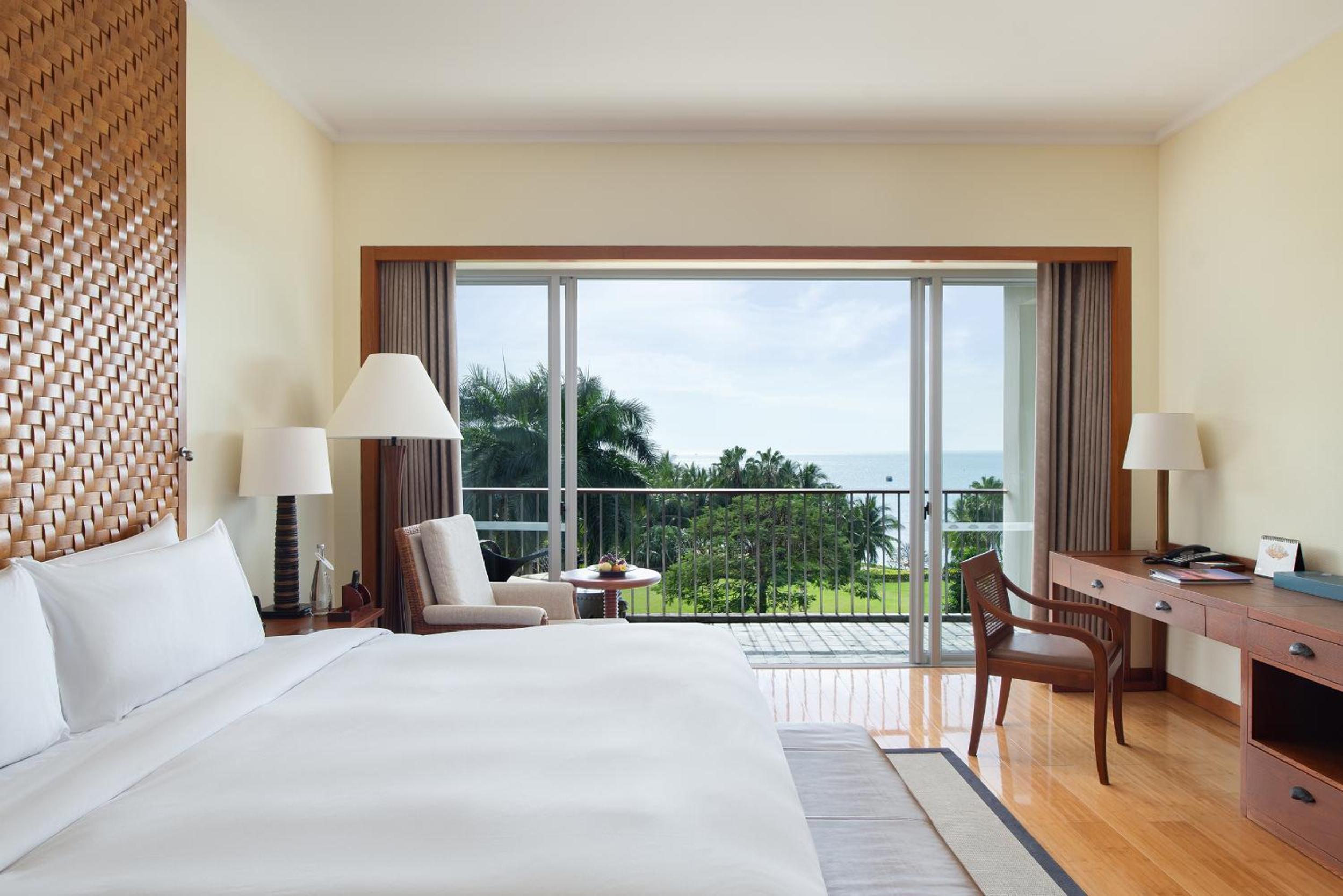 Suite, Ocean View