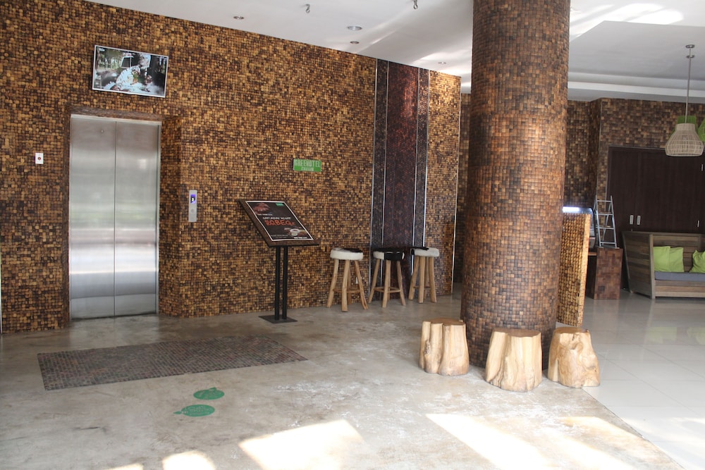 Greenotel Cilegon 8/59