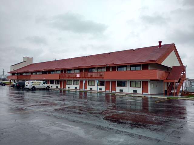 Travelodge by Wyndham Chicago - South Holland 1/4