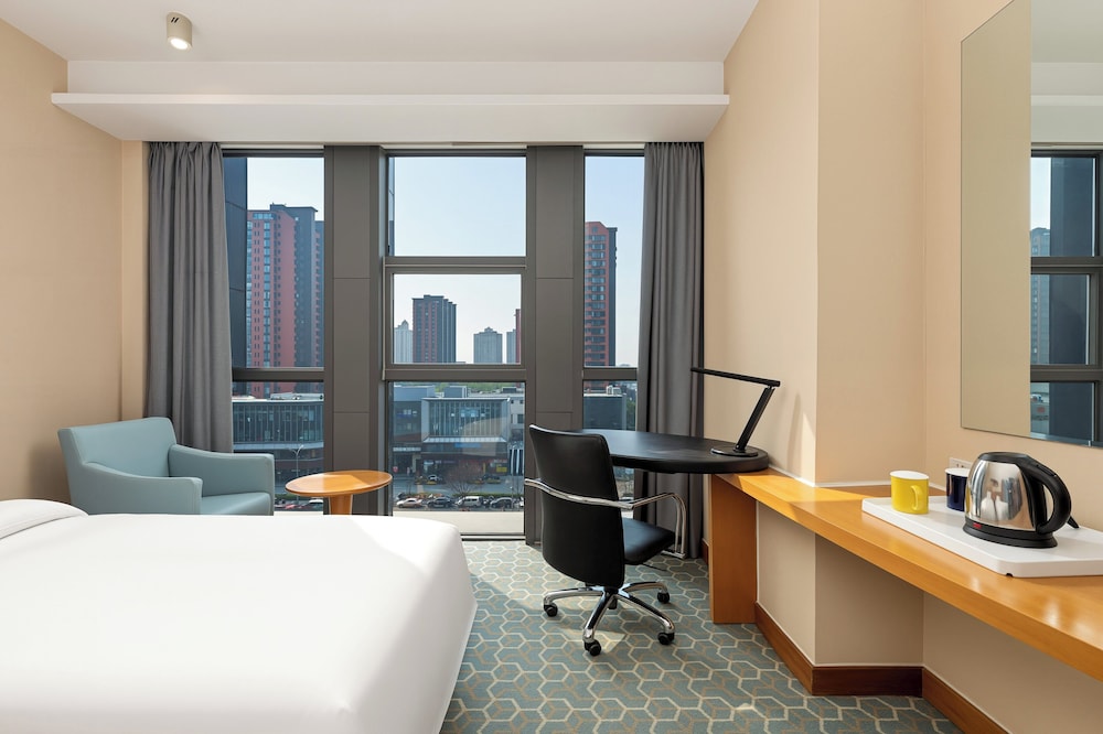 غرفة قياسية بسرير فردي، Holiday Inn Express Beijing Huacai 6/10