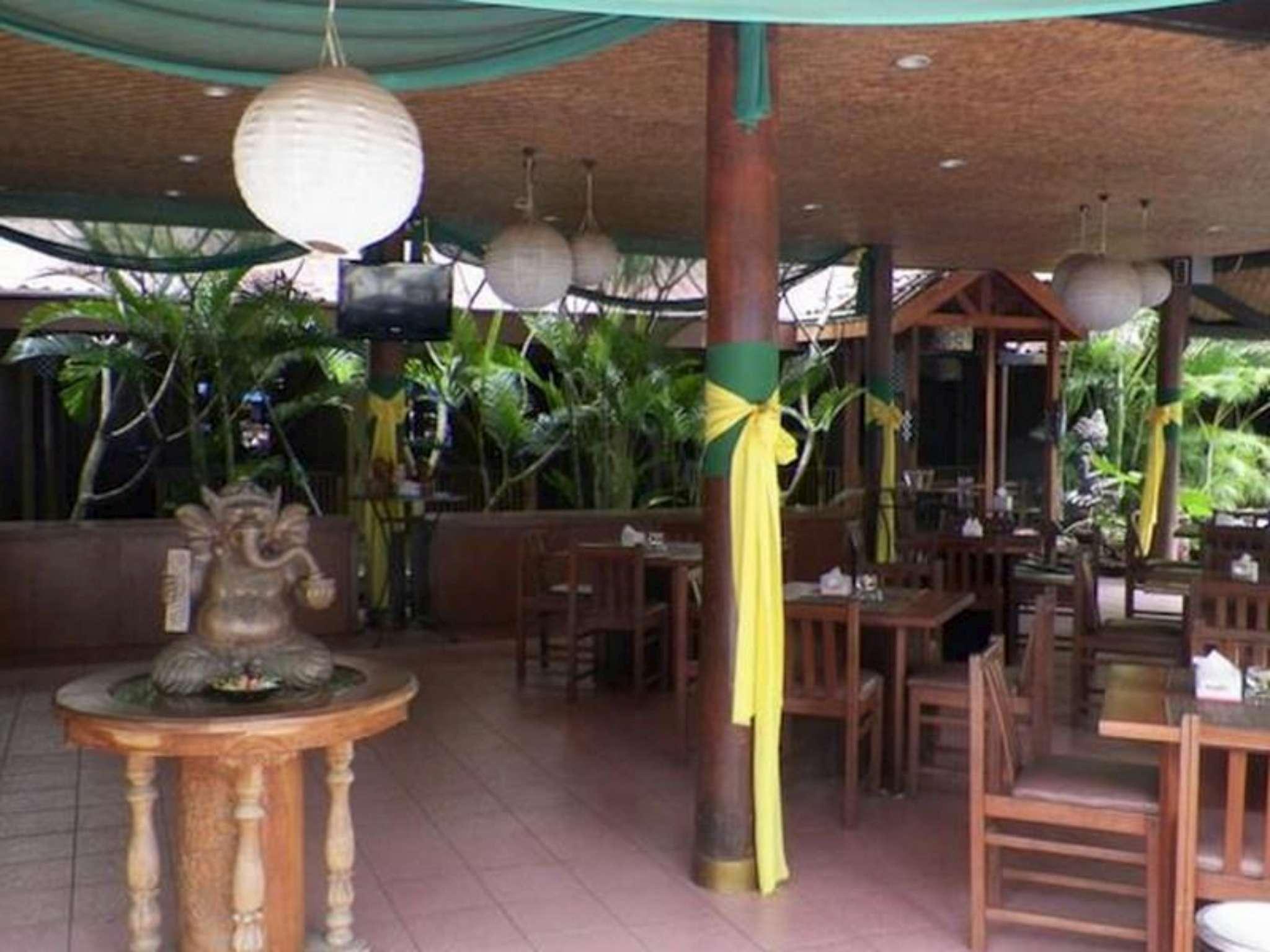 Nyiur Indah Beach Hotel 14/31