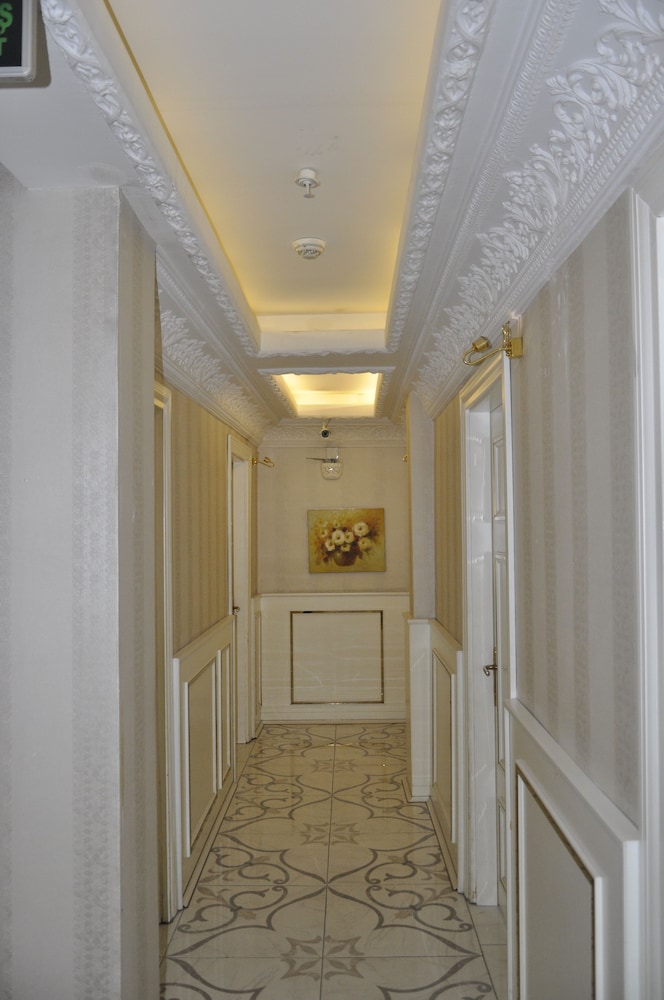 Azade Butik Otel 7/34