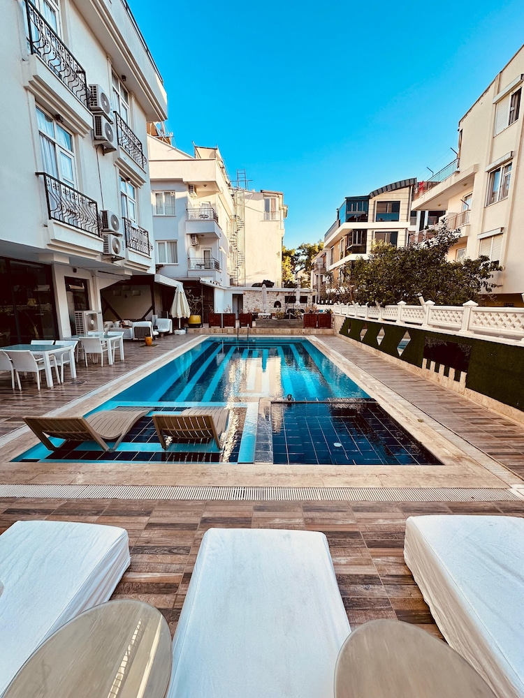 Butiks Hotel 44/49