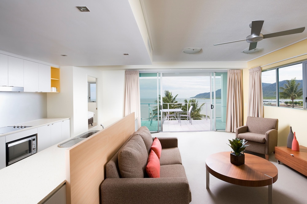 Mantra Trilogy Cairns 43/70