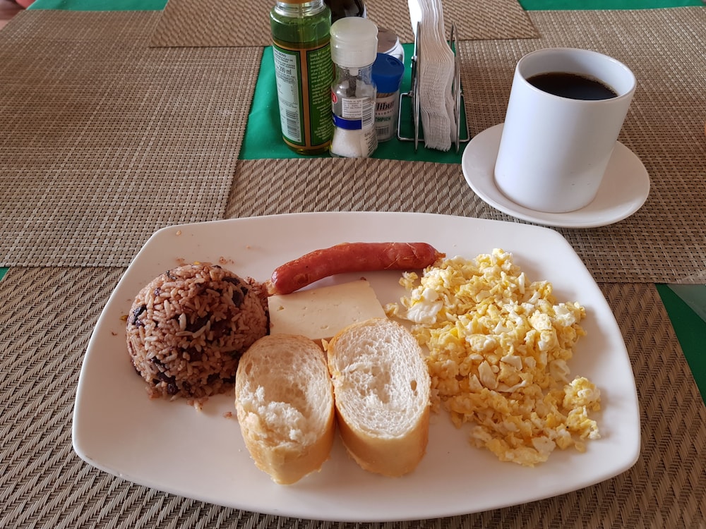 Hotel Novo 10/31