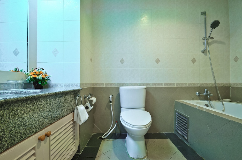 Admiral Suites Bangkok 45/50