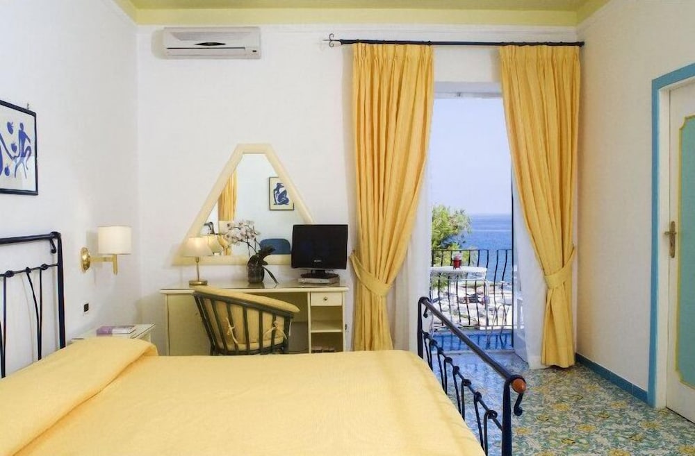Hotel Villa Bianca 30/50