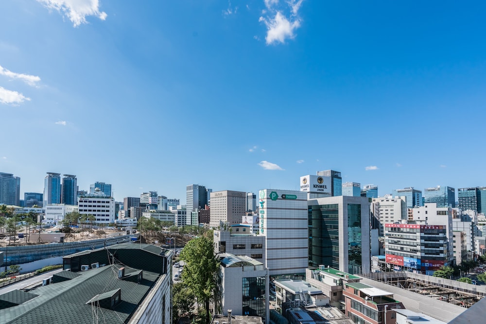 Oriens Hotel Residences 54/58