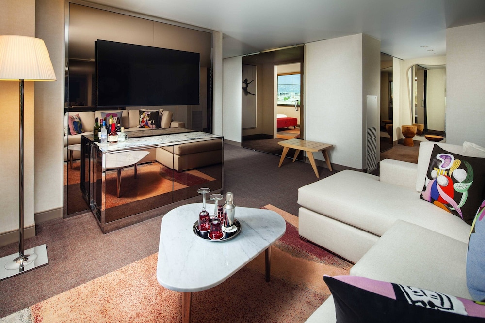 Sls Hotel A Luxury Collection Hotel Beverly Hills 24/41