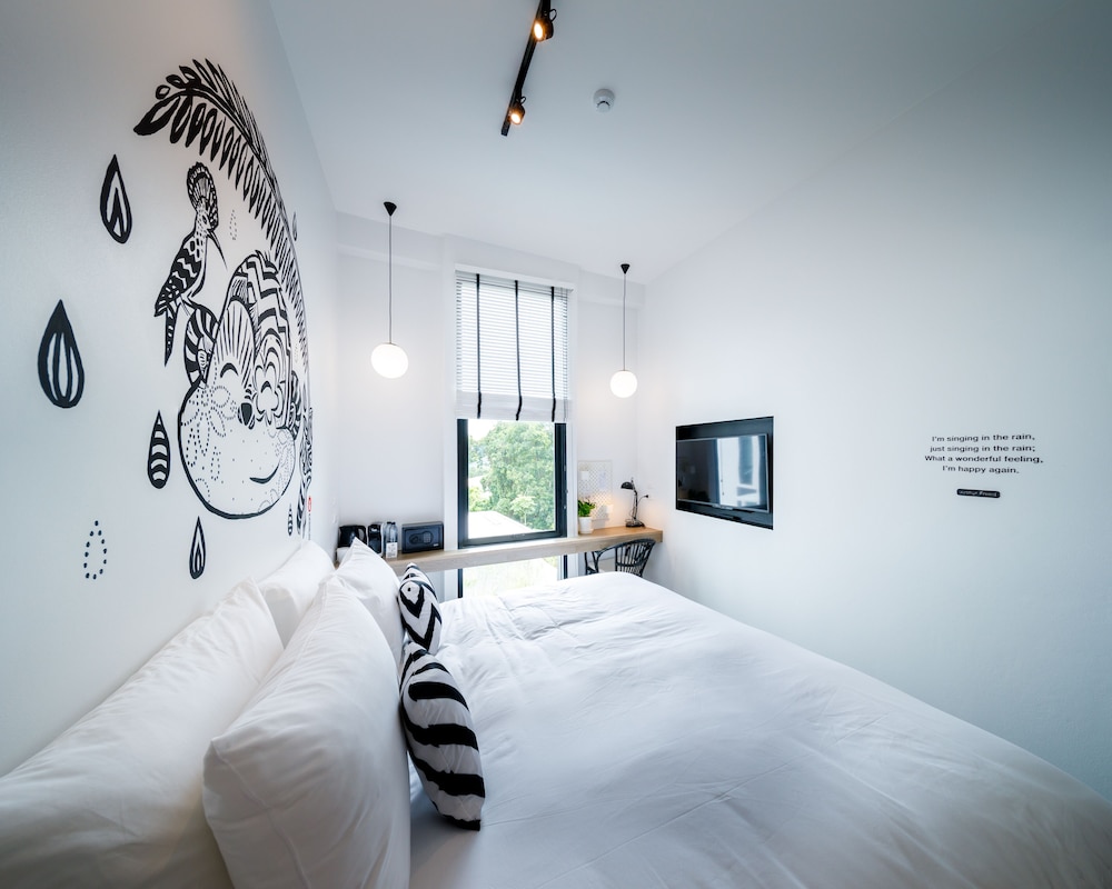Blu Monkey Hub and Hotel Ranong 9/46