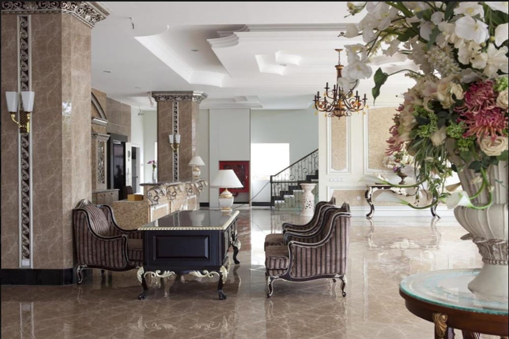 Lk Noble Suite 13/26