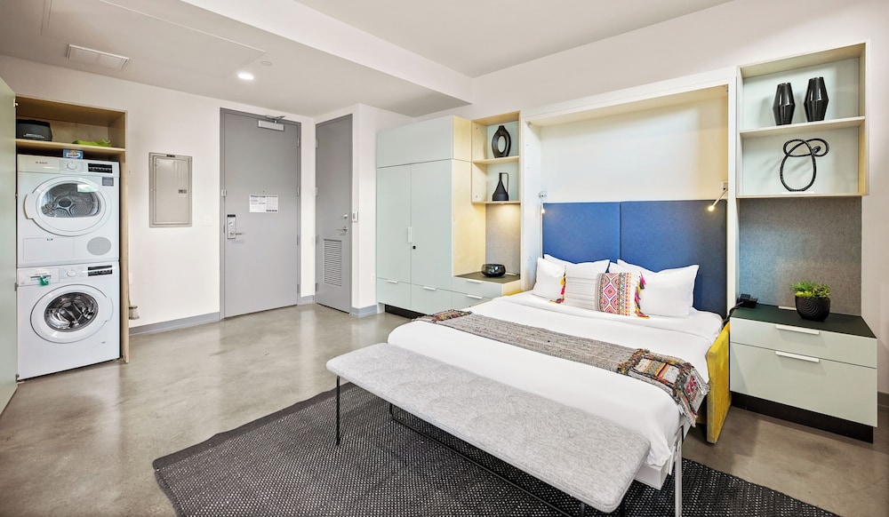 Studio, Suite, Apartment, Queen Bed