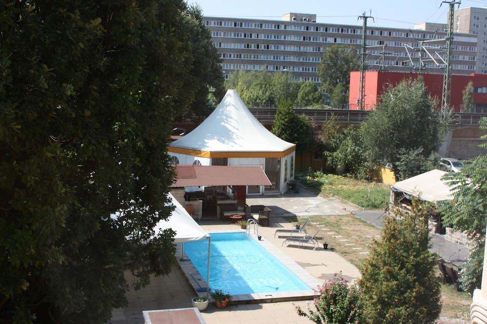 Villa De Baron 27/31