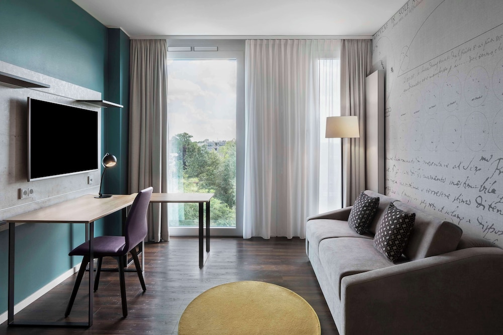 Stellaris Apartment Hotel 27/47