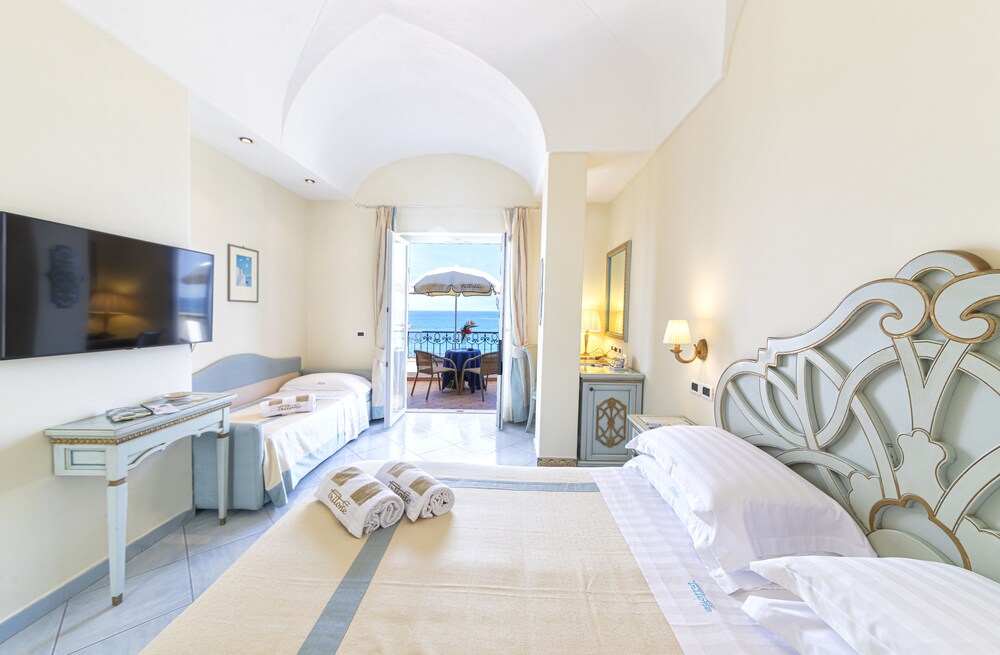 Hotel Tritone Resort And Spa 51/78